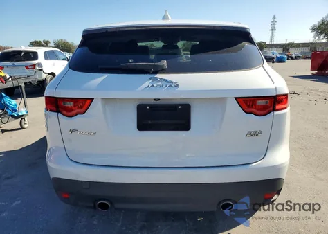 2017 Jaguar F-Pace z USA, uszkodzony, nr VIN SADCS2BV2HA889616
